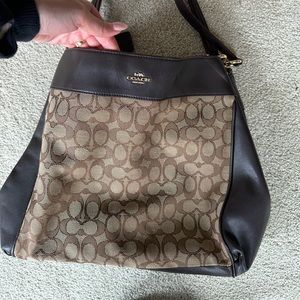 Coach hobo style shoulder bag